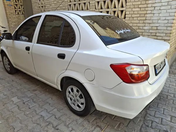 ساینا، S
