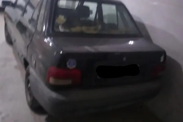 پراید، صندوق دار
