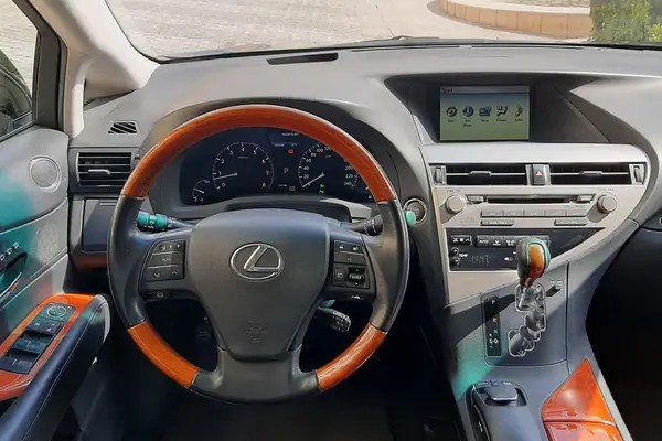 لکسوس، RX