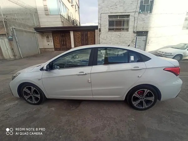 چری، آریزو 5T اسپرت FL
