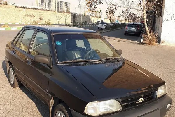 پراید، صندوق دار