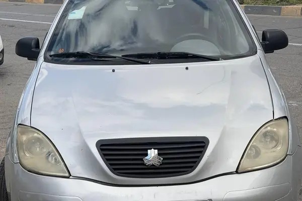 تیبا، هاچ بک