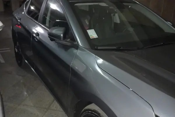 کی ام سی، J7