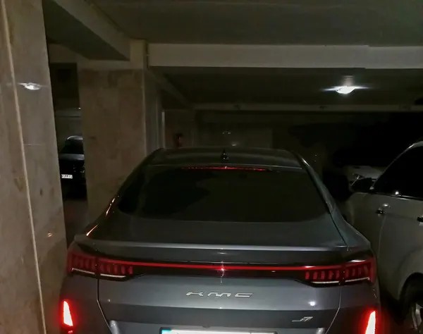 کی ام سی، J7