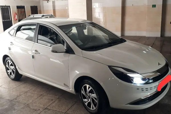 کی ام سی، ایگل