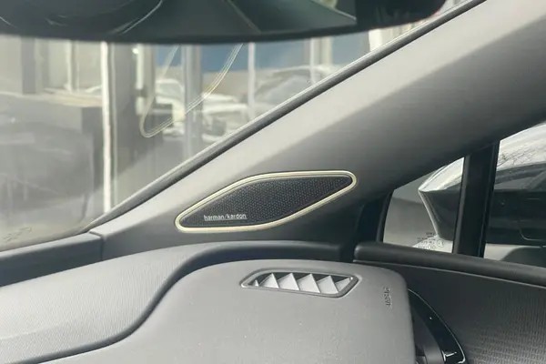فولکس، آی دی یونیکس
