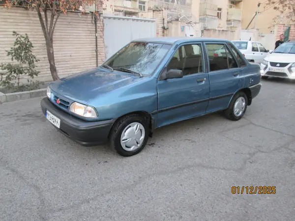 پراید، صندوق دار