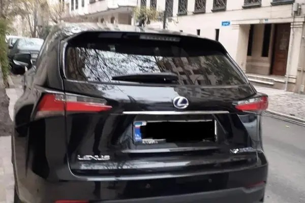 لکسوس، NX هیبرید