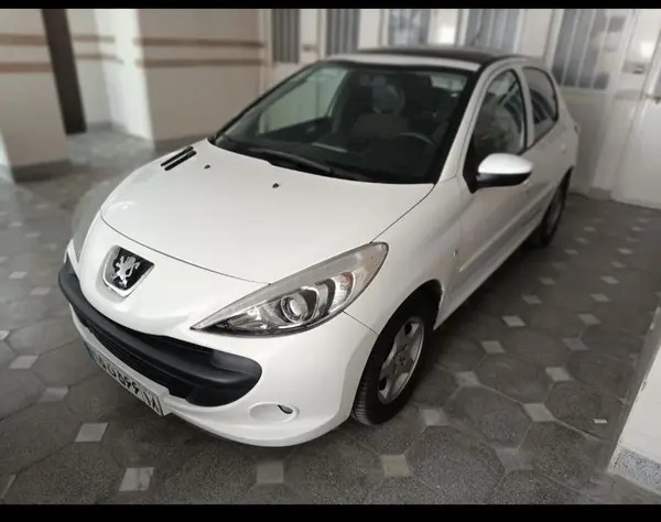 پژو، 207