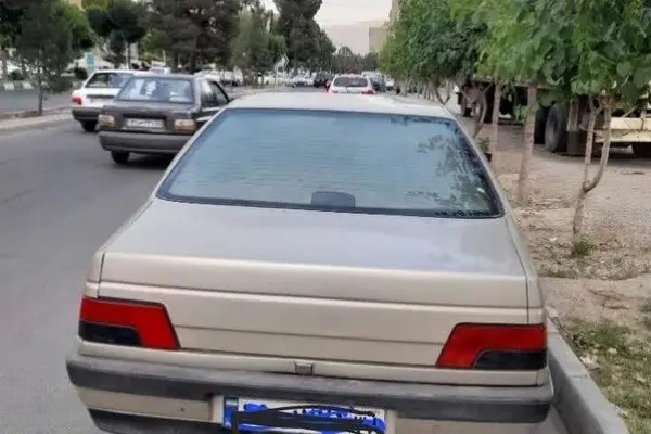 پژو، 405
