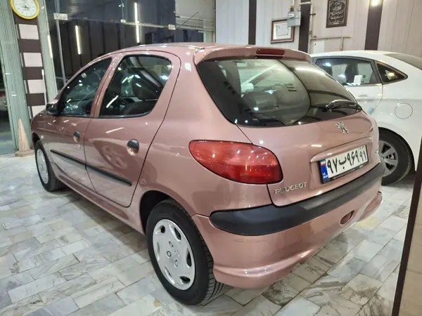 پژو، 206
