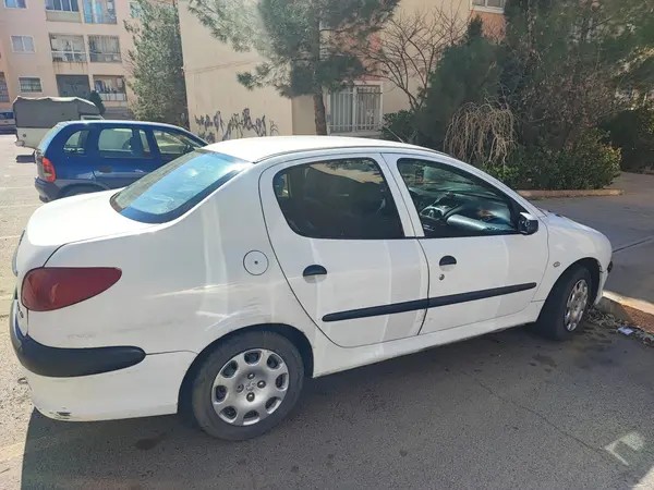 پژو، 206 SD