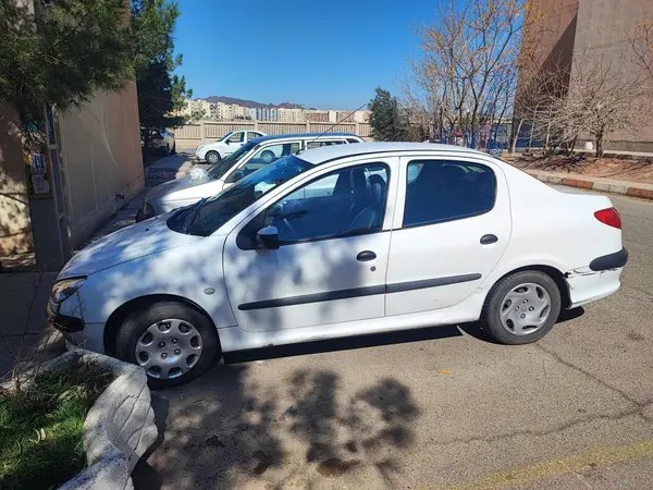 پژو، 206 SD