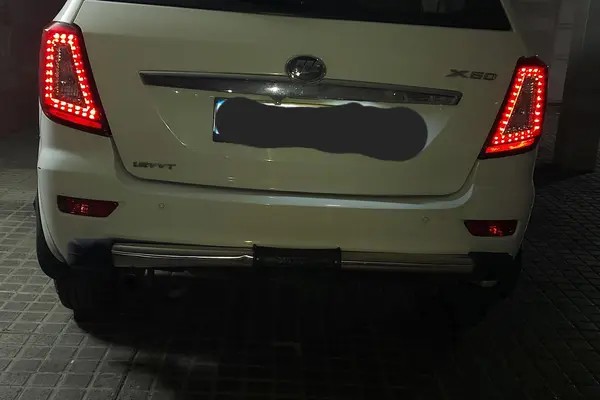 لیفان، X60