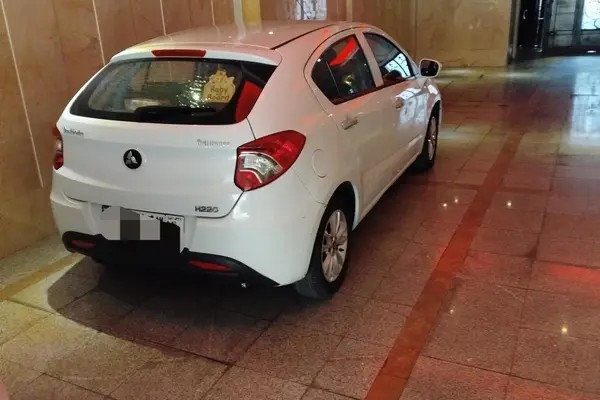 برلیانس، H220