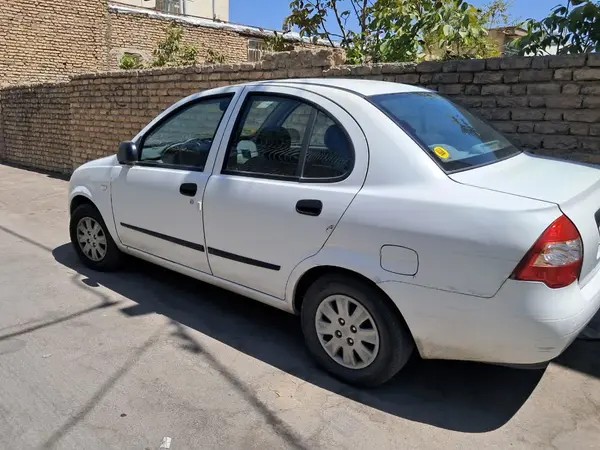 تیبا، صندوق دار