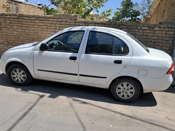 تیبا، صندوق دار