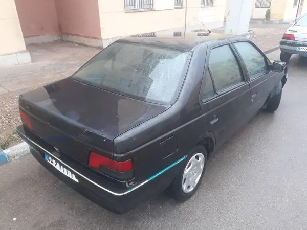 پژو، 405