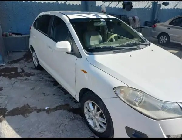 ام وی ام، 315هاچ بک