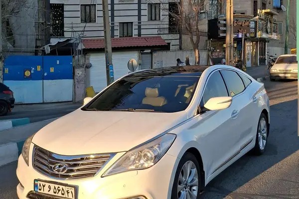 هیوندای، آزرا (گرنجور)
