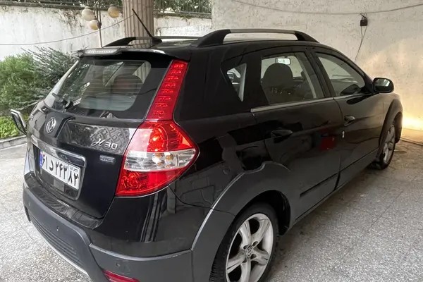دانگ فنگ، H30 کراس