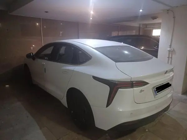 لونا، GRE