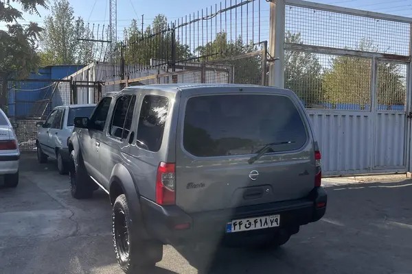 نیسان، رونیز