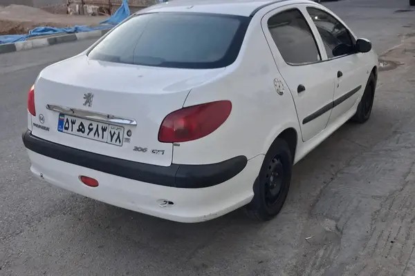 پژو، 206 SD
