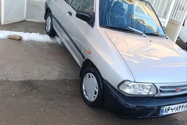 پراید، صندوق دار