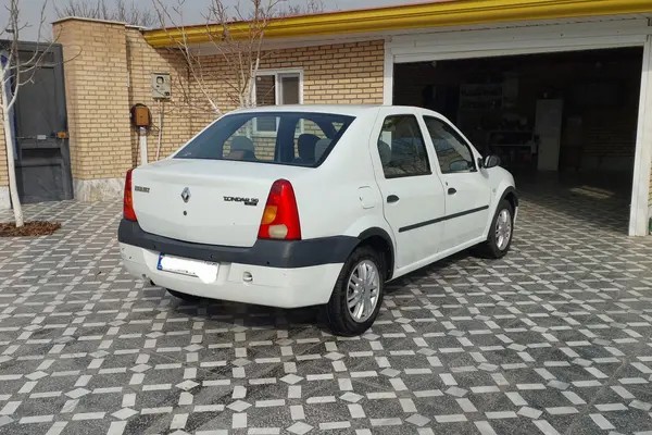 رنو، تندر 90