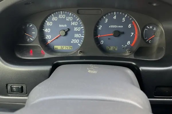 نیسان، رونیز