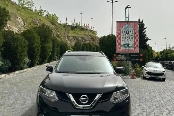 نیسان، ایکس تریل