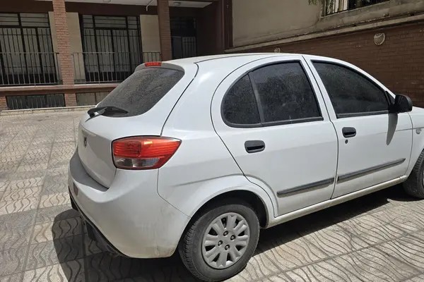 تیبا، هاچ بک