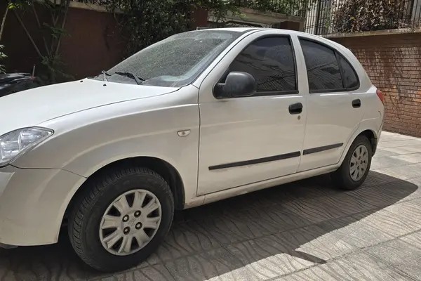 تیبا، هاچ بک