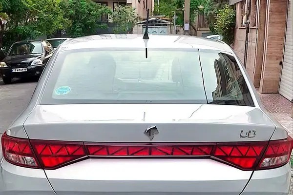 تارا، دنده ای V1