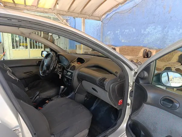 پژو، 206 SD