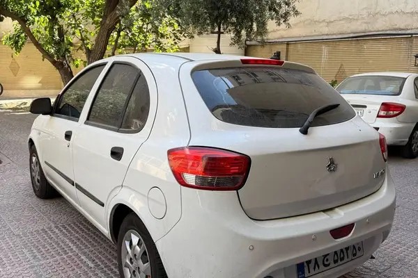 تیبا، هاچ بک