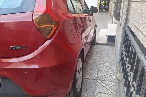 ام جی، 3