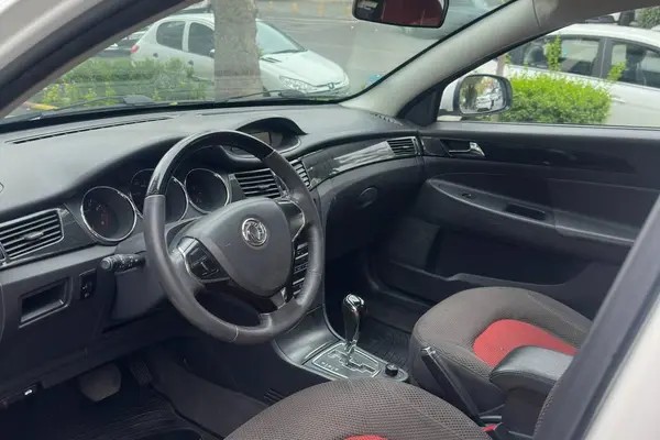 دانگ فنگ، H30 کراس