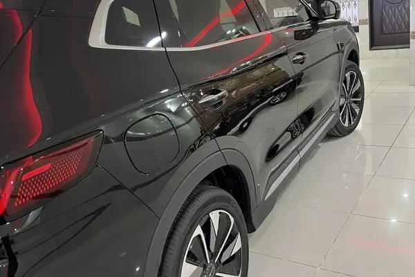 بی وای دی، سانگ پلاس DMi