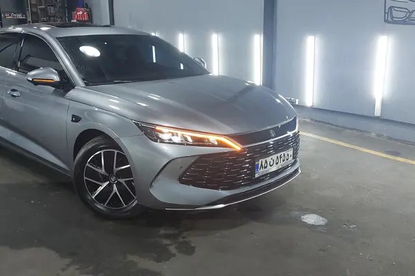 بی وای دی، چین ال DMi