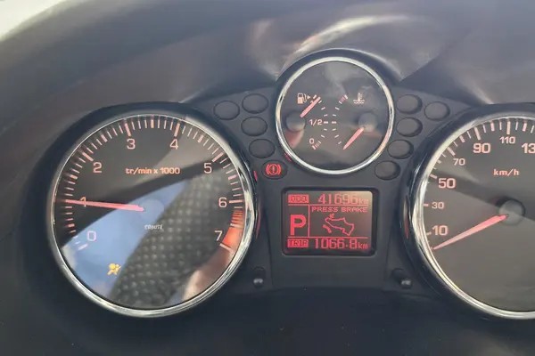 پژو، 207