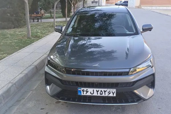 کی ام سی، J7