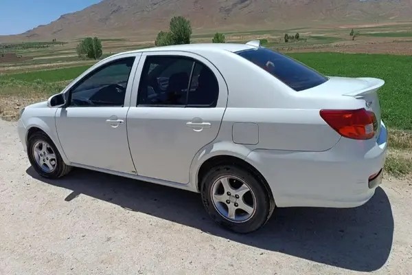 راین، V5