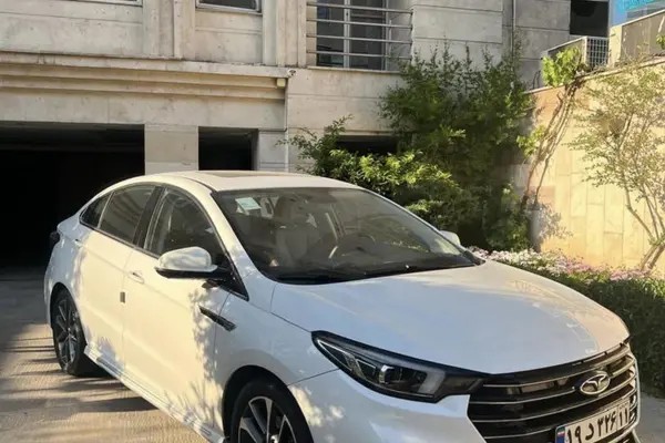 فونیکس، آریزو 6 پرو