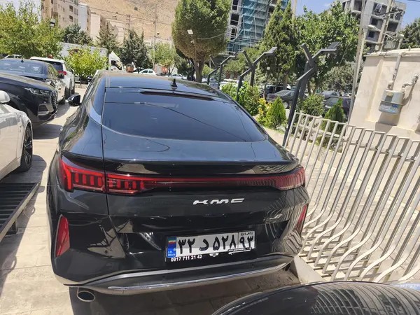 کی ام سی، J7
