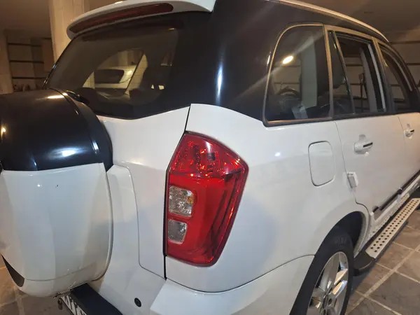 ام وی ام، X33 S