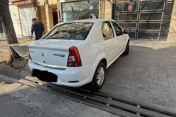 رنو، تندر 90