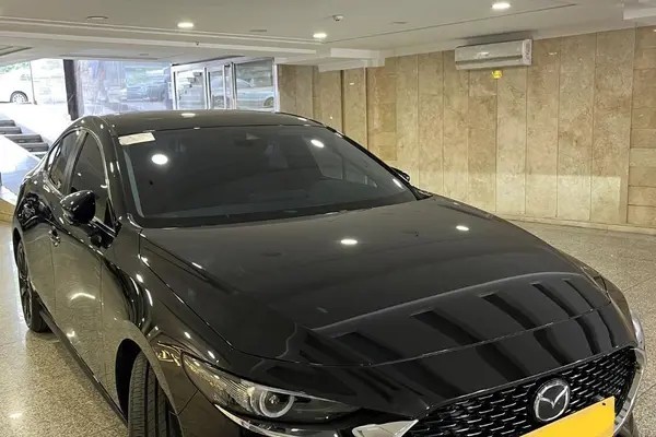 مزدا، 3 وارداتی