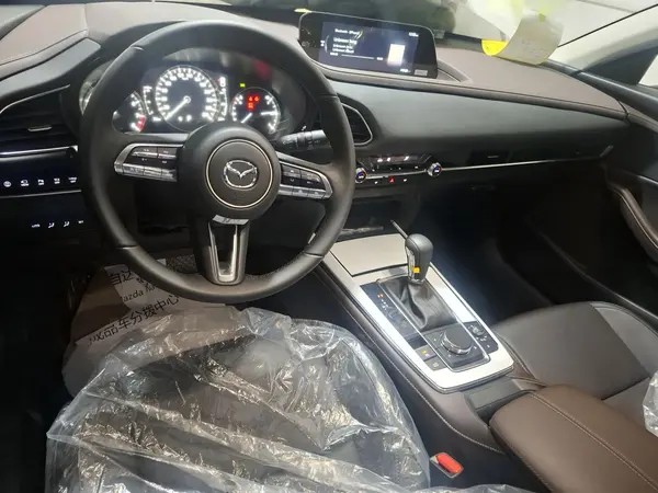 مزدا، CX-30